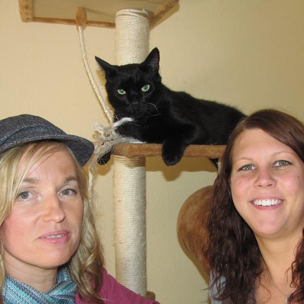 Katzenexpertin - VOX-DOCMA TV - Katzenexpertin Birga Dexel mit Lisa Perau und Kater Mogli Katzenexpertin - VOX-DOCMA TV - Katzenexpertin Birga Dexel mit Lisa Perau und Kater Mogli
