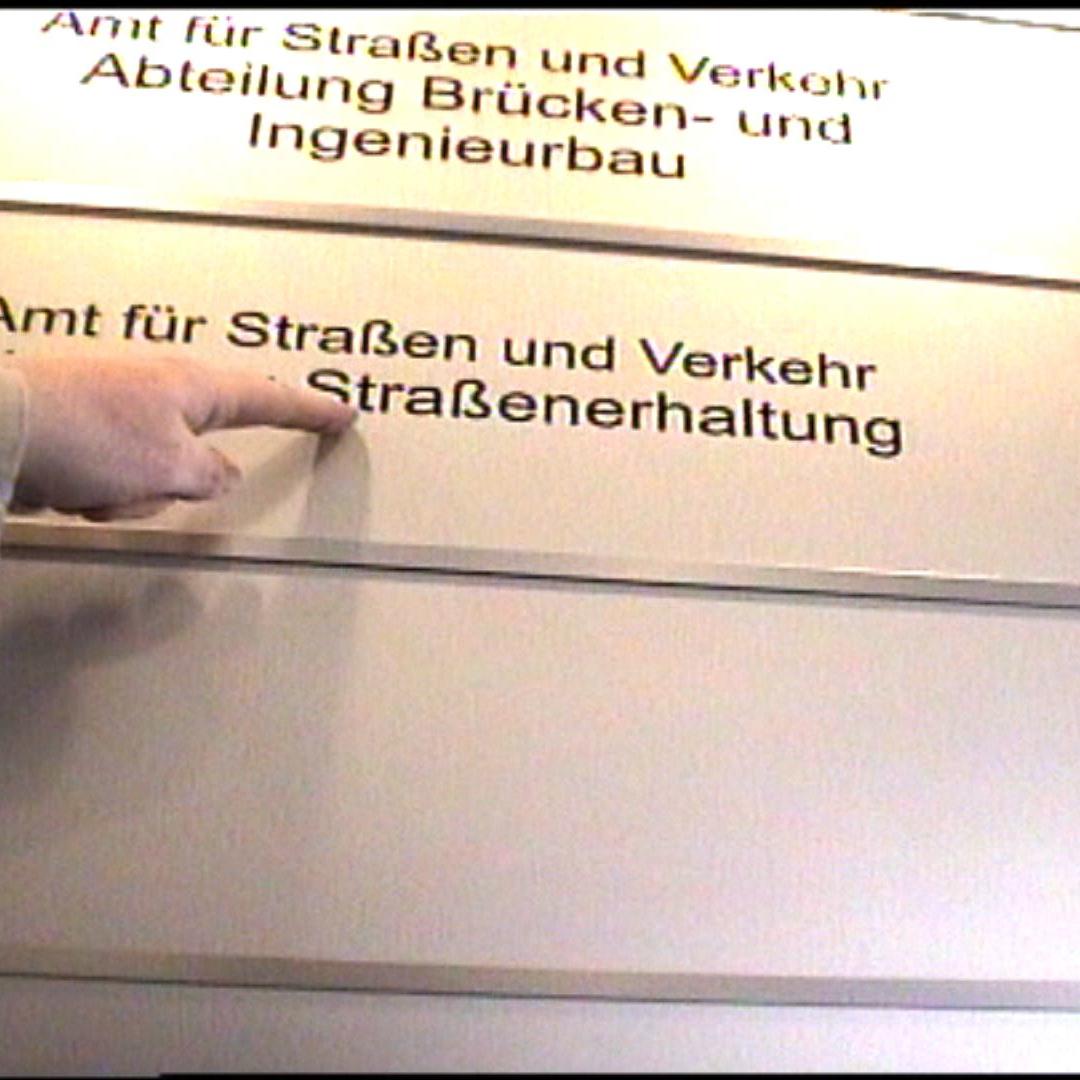 Internetbilder-Schlagloch 02 Internetbilder-Schlagloch 02