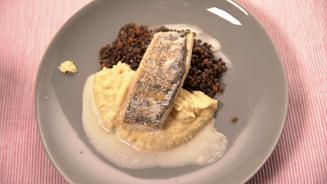 Zanderfilet mit Balsamico-Schaum