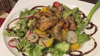 Streifen vom Hähnchen in Honig-Sesam