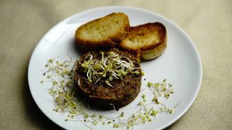 Veganes Tatar mit Auberginen