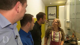 Corinnas kleine Küche glüht