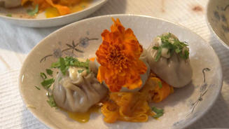 Wilder Dumpling im Bambuskorb