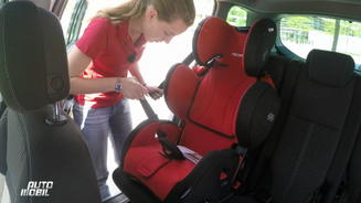 Kindersitztest bei auto mobil