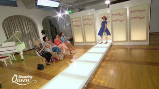 Maria sieht wie eine Riesenpuppe aus