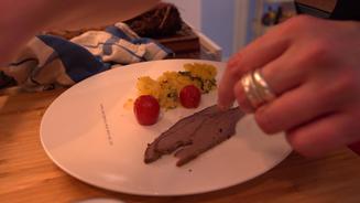 Brisket mit Wildkräuterpolenta