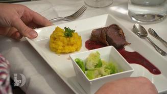 Hirschrücken im Speckmantel