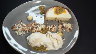 Weiße Schokoladentarte, Sahneeis
