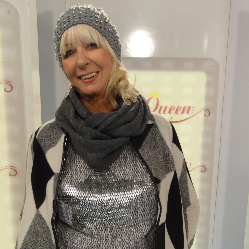 Shopping Queen Erfurt 2016 Catwalk Ilona.jpg Shopping Queen Erfurt 2016 Catwalk Ilona.jpg