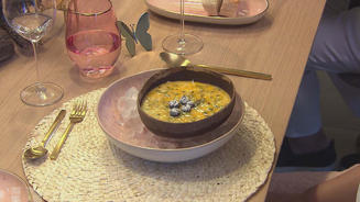 Kokosparfait mit Passionsfrucht-Minze