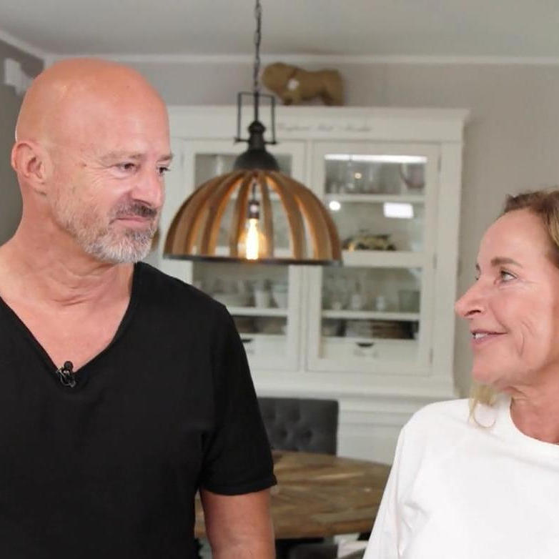 Stolz, glücklich und jetzt auch schlank! Seine Frau Nicole geht mit Detlev Steves im wahrsten Sinne des Wortes durch dick und dünn.