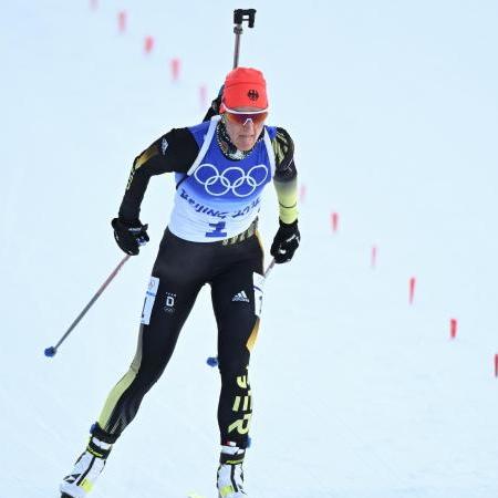 Biathletin Denise Herrmann kommt ins Ziel. Foto: Hendrik Schmidt/dpa-Zentralbild/dpa Biathletin Denise Herrmann kommt ins Ziel. Foto: Hendrik Schmidt/dpa-Zentralbild/dpa
