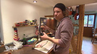 Der Fisch-Profi ist am Werk