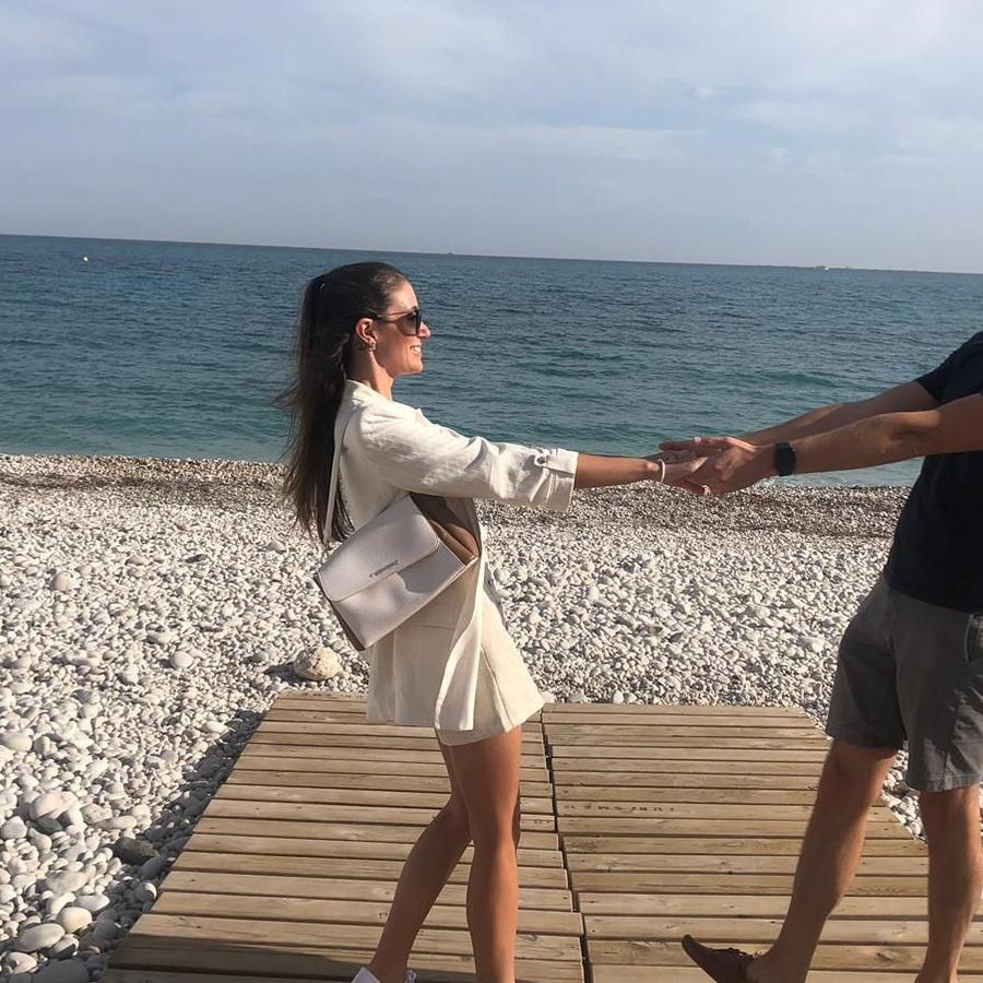 Am Strand ist die Harmonie größer als auf der Baustelle Am Strand ist die Harmonie größer als auf der Baustelle