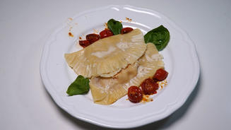 Ravioli gefüllt mit Ziegenfrischkäse