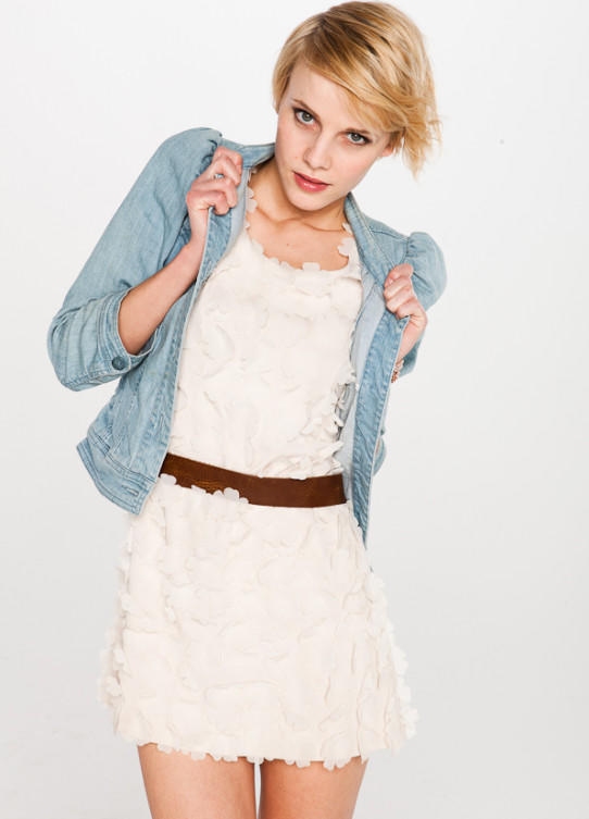 Lara Helmrich Lara Helmrich