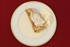 Apfelstrudel mit Vanille-Soße (Dolly Buster und Helena Dvorak)