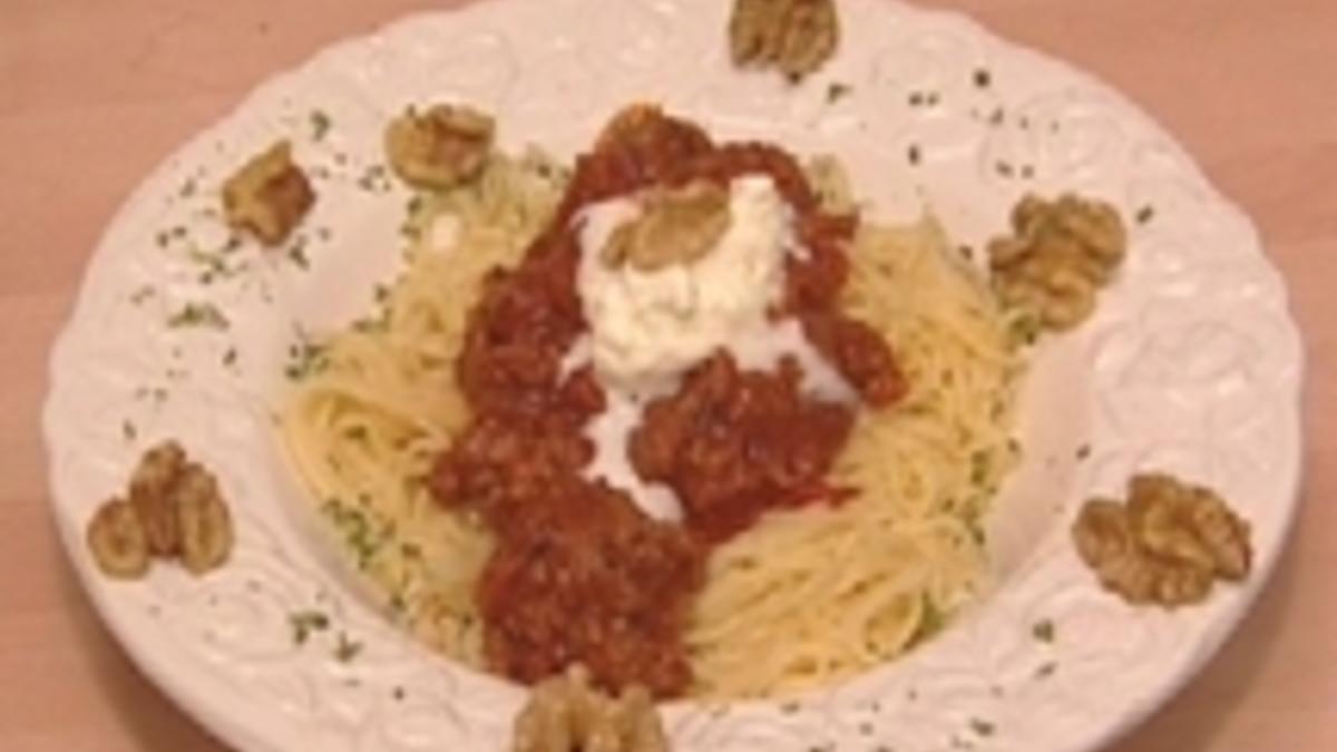 Das perfekte Dinner Rezepte - ‘Boeuf Rouge’ Lammgehacktes mit Spaghetti