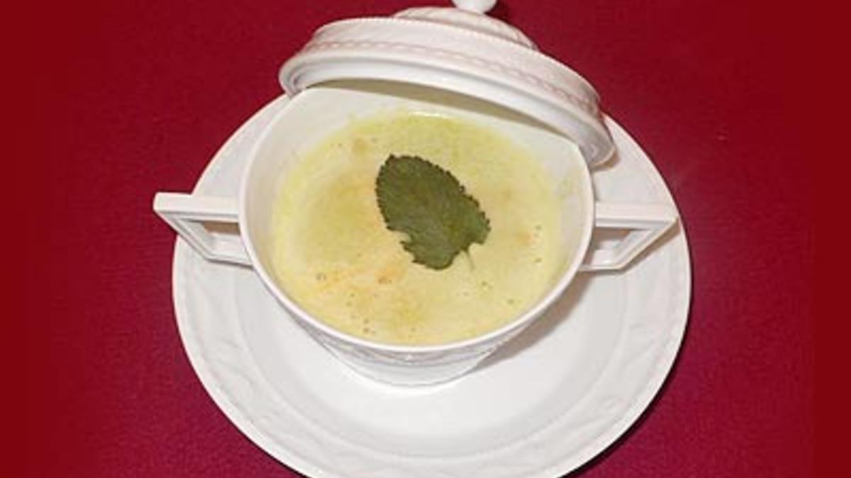 Das perfekte Dinner Rezepte - Erbsenschaumsuppe mit Krebsfleisch