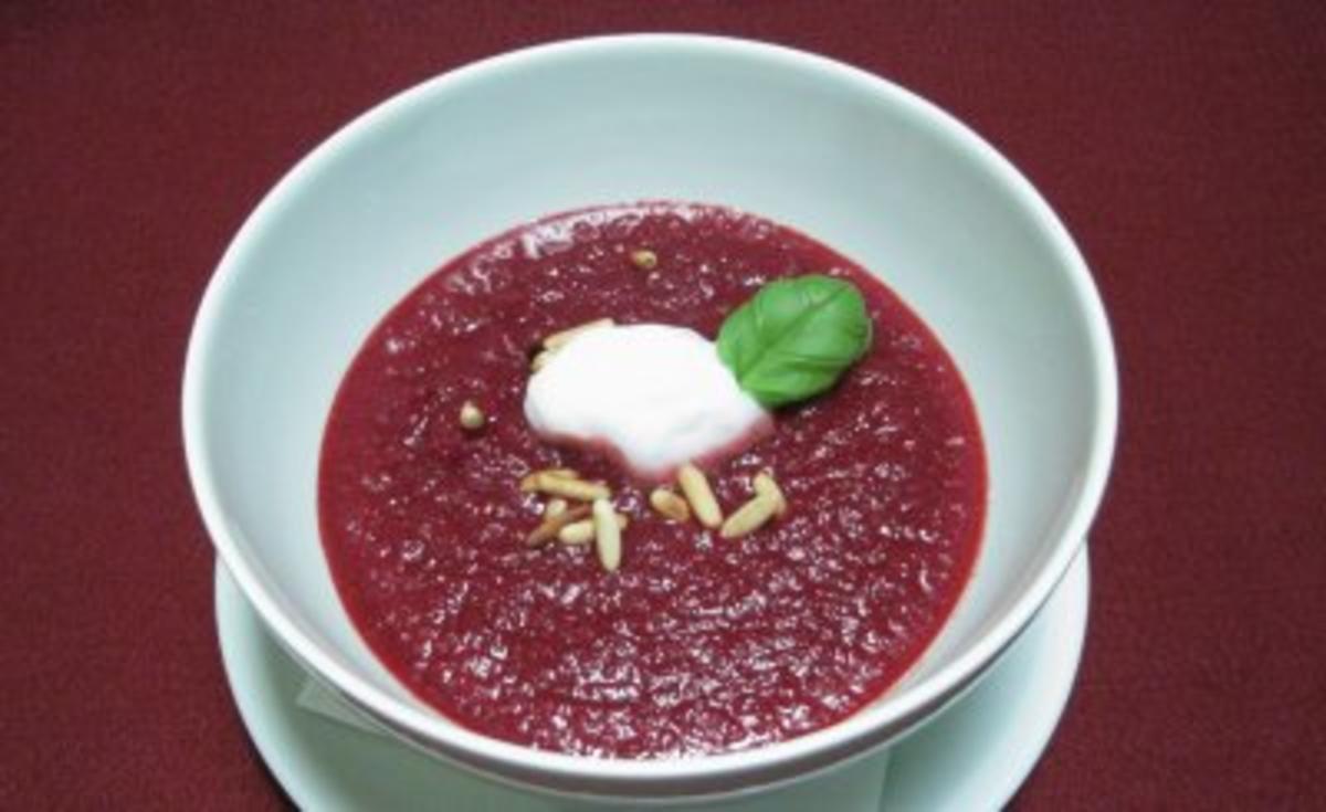 Das perfekte Dinner Rezepte - Rote-Bete-Ingwer-Süppchen