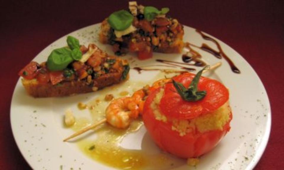 Das perfekte Dinner Rezepte - Gefüllte, gebackene Tomate, Bruschetta ...