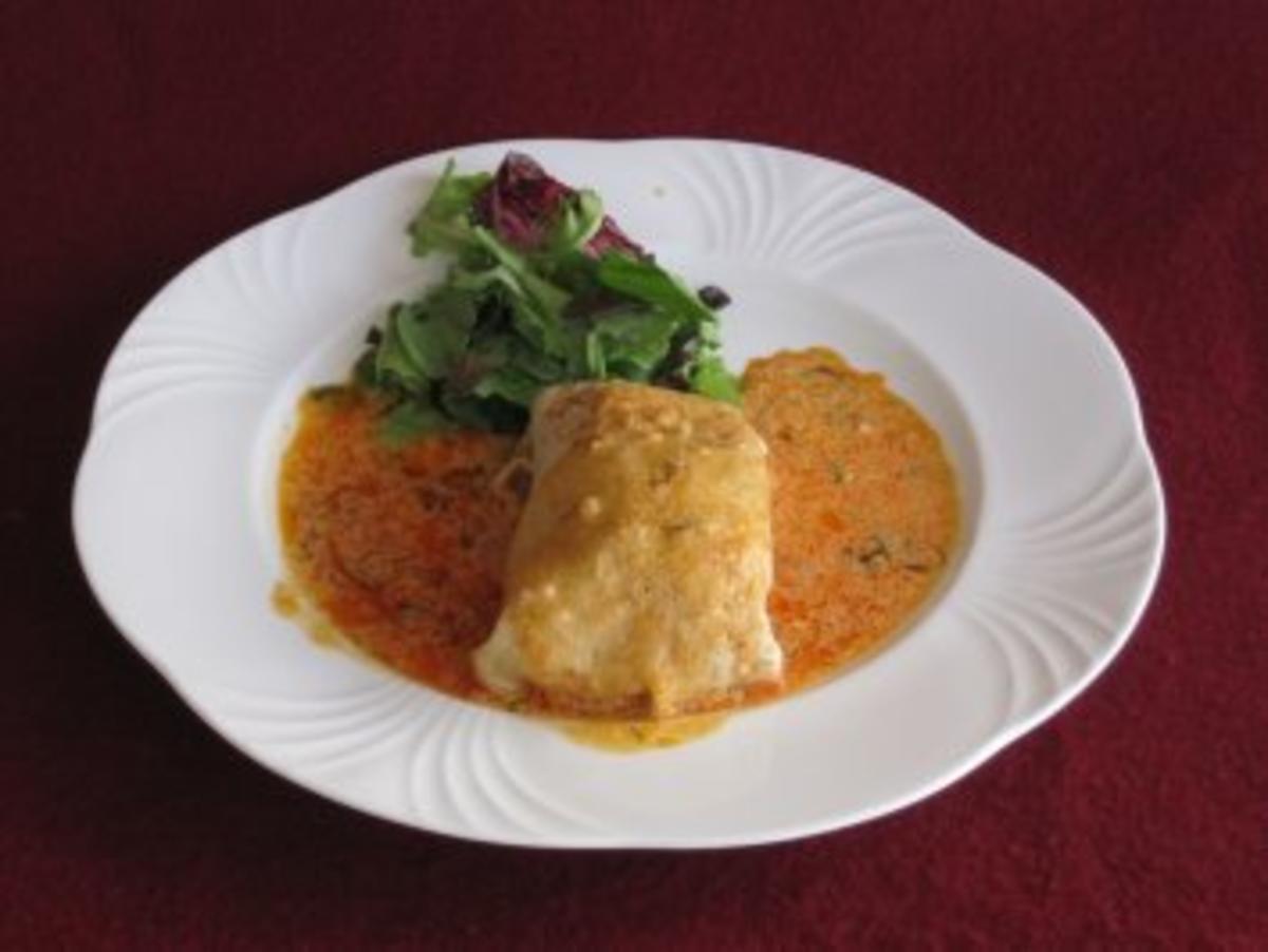 Das perfekte Dinner Rezepte - Pfannkuchen gefüllt mit Hühnergulasch und ...