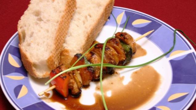Das perfekte Dinner Rezepte - &amp;quot;Süßer Spieß&amp;quot; - Kalbswürfel mit ...