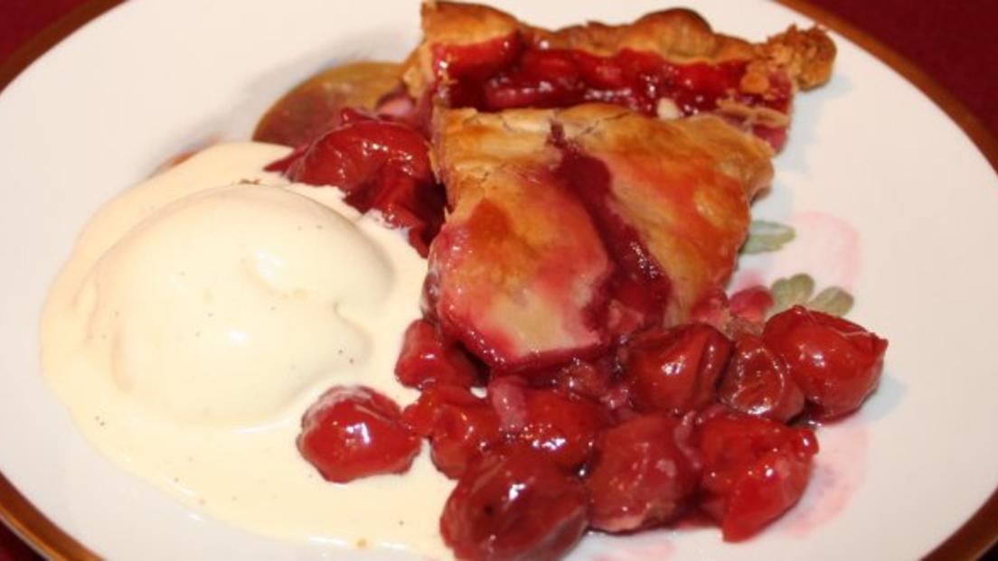 Das perfekte Dinner Rezepte Hausgemachter Cherry Pie a la mode