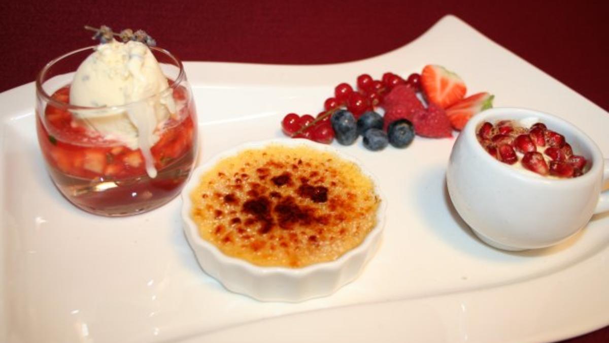 Das perfekte Dinner Rezepte - Mini-Erdbeer-Ananas-Ragout mit ...