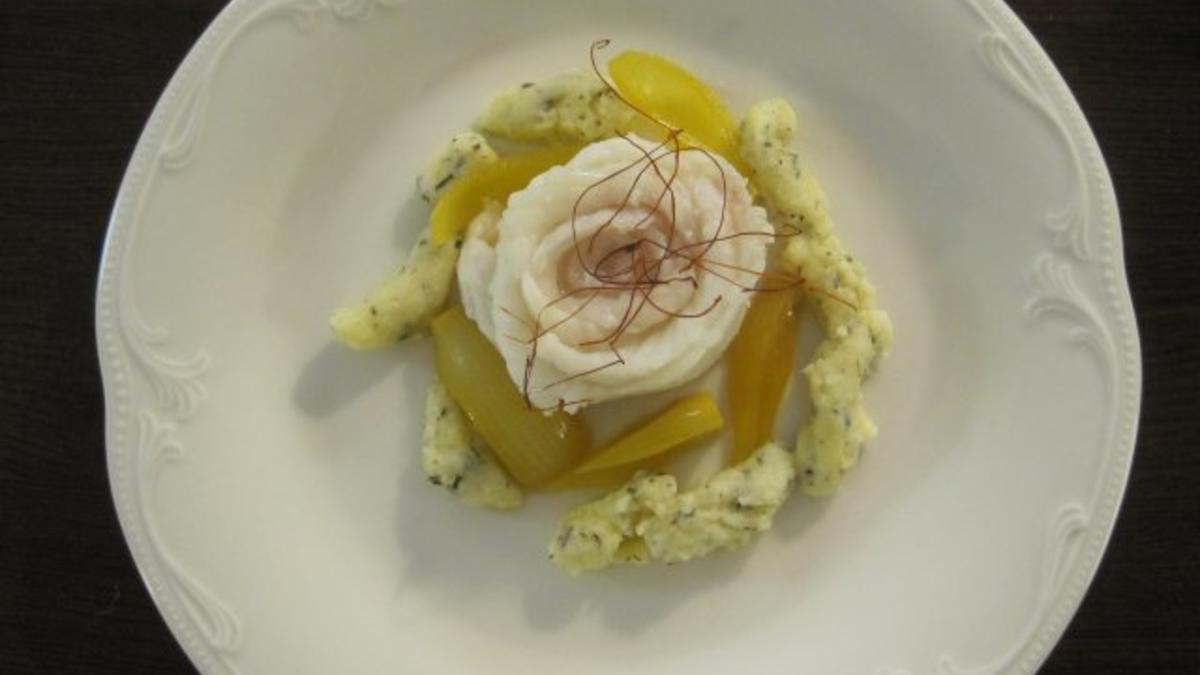 Das perfekte Dinner Rezepte - Steinbutt-Rosette, Safran-Pickles ... Das perfekte Dinner Rezepte - Steinbutt-Rosette, Safran-Pickles ...