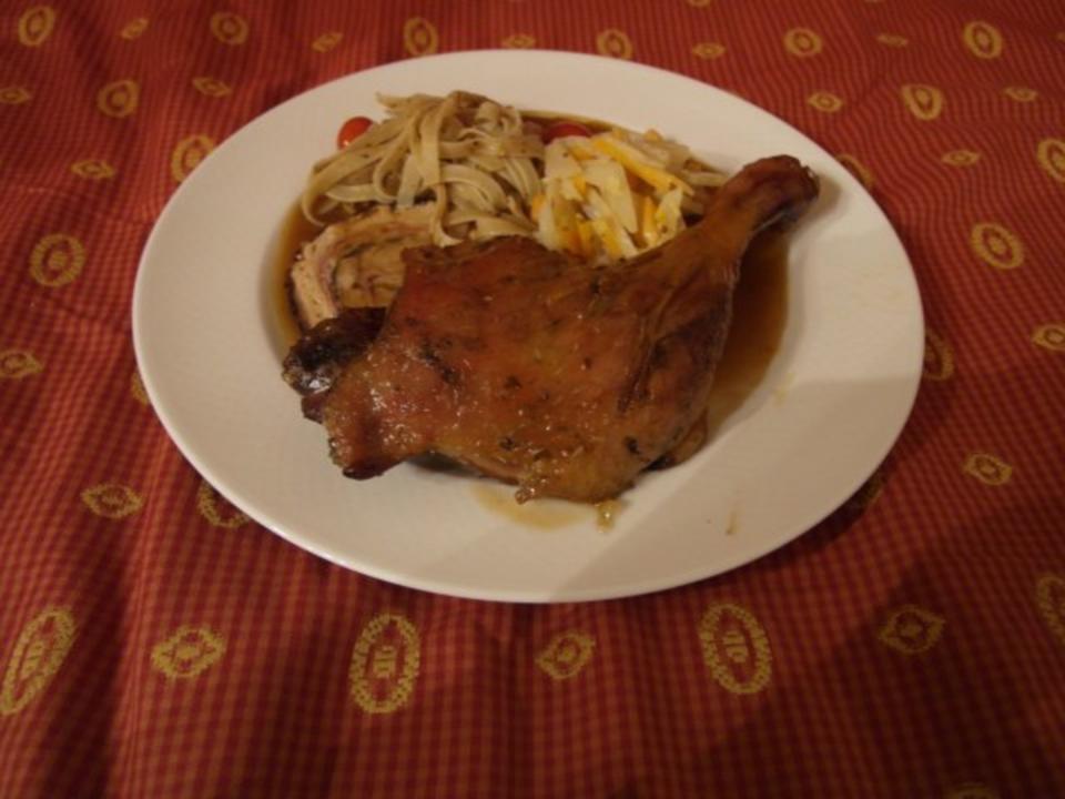 Der Wolpertinger - Schweinerollbraten & Entenkeule mit Frühlingsgemüse & Dinkelbandnudeln