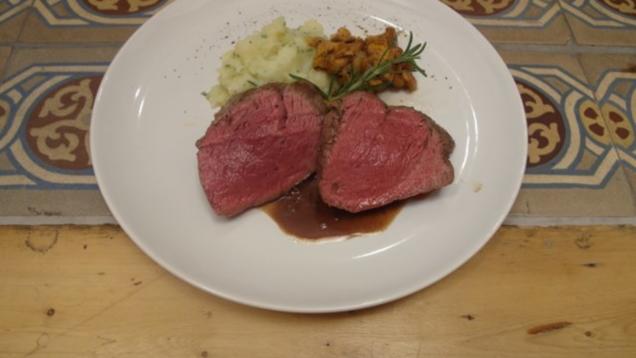 Das perfekte Dinner Rezepte - Rinderfilet mit Seezungenschleifchen an ...