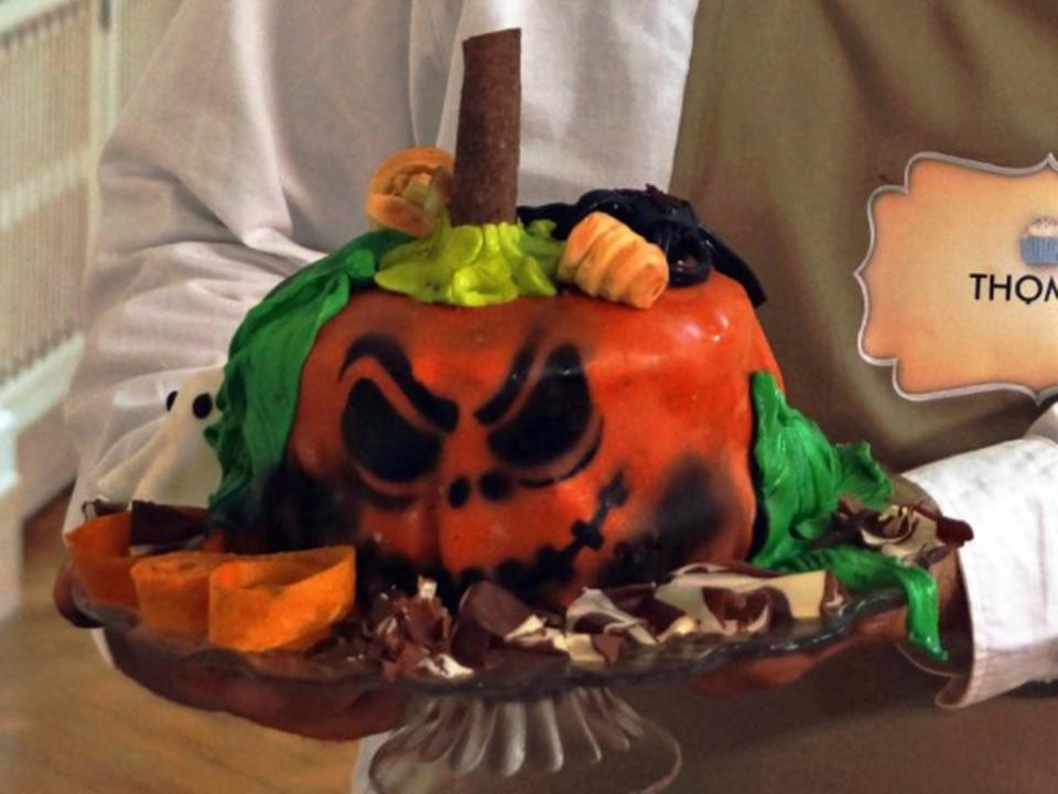 "Green-spooky-Tomate-Pumpkin"