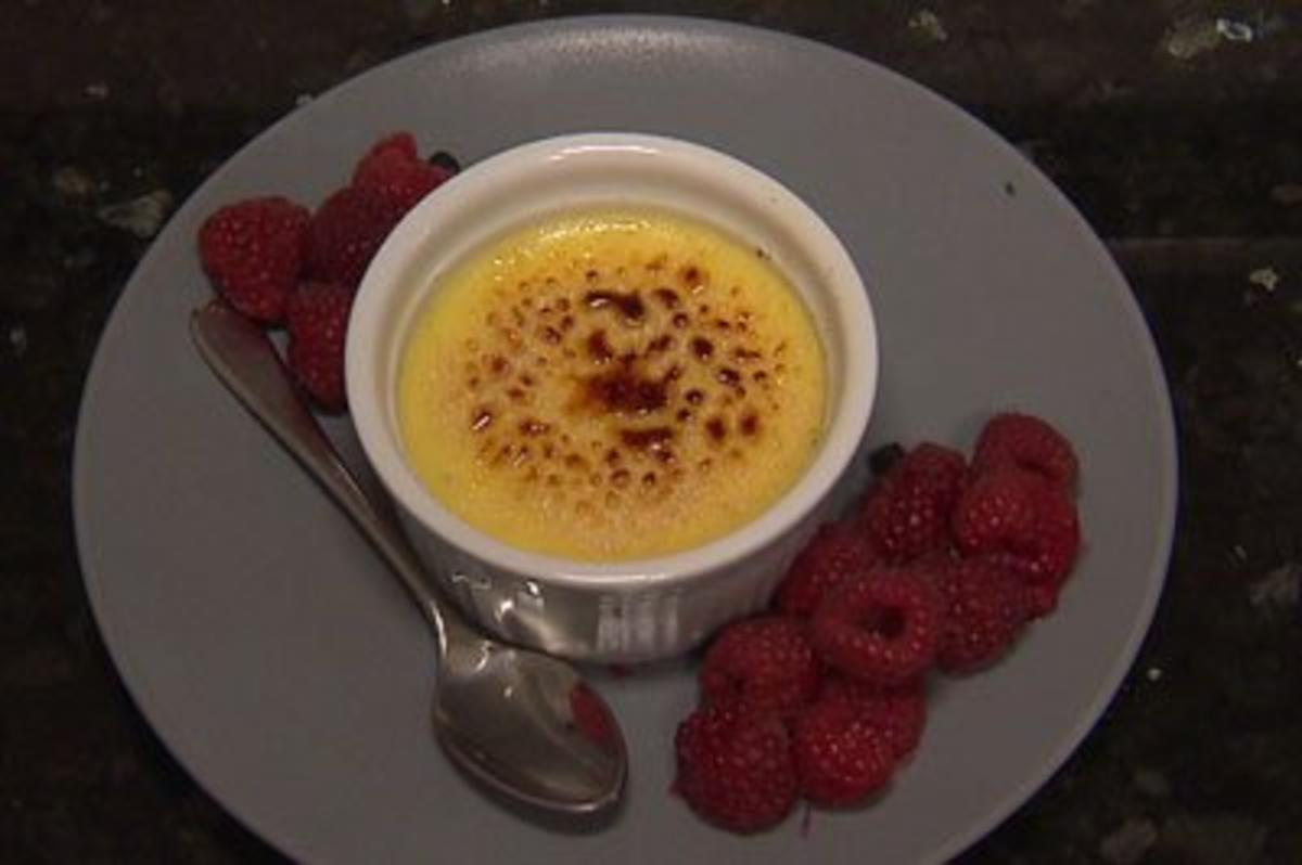 Das perfekte Dinner Rezepte - Crème Brûlée mit Himbeeren