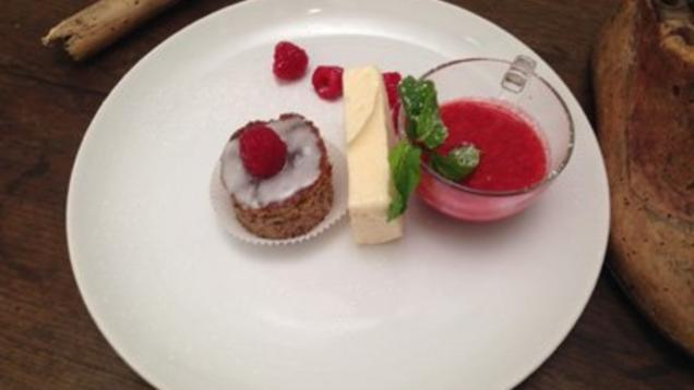 Das perfekte Dinner Rezepte - Weißes Schokoladen-Parfait ...