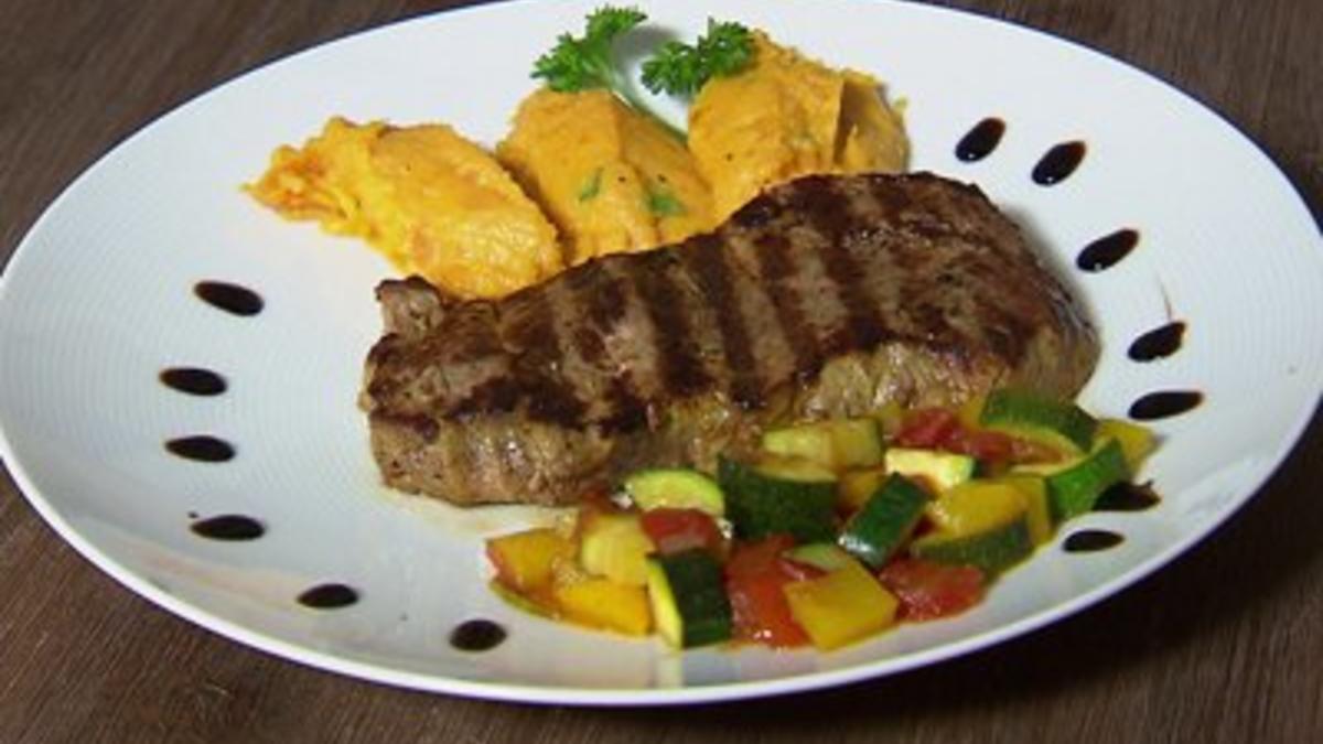 Das perfekte Promi Dinner Rezepte - Filet Steak mit Süßkartoffel ...