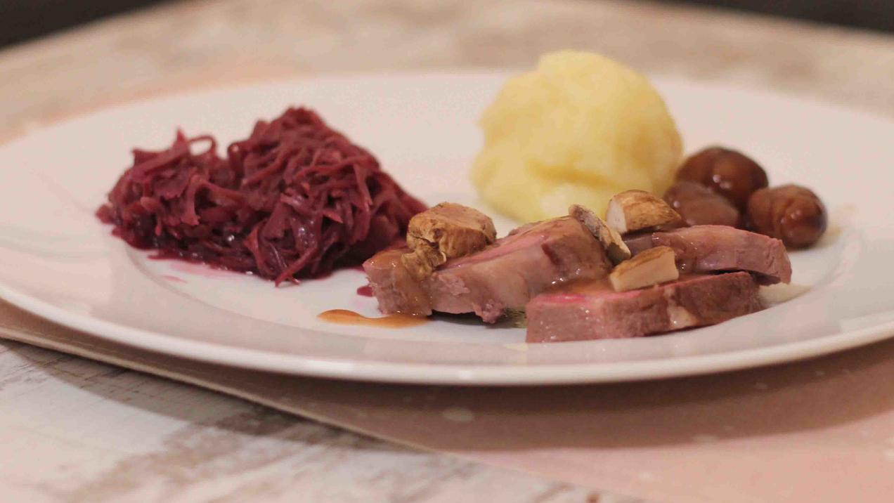 Das perfekte Dinner Rezepte - Wildschweinbraten mit Steinpilzen und ...