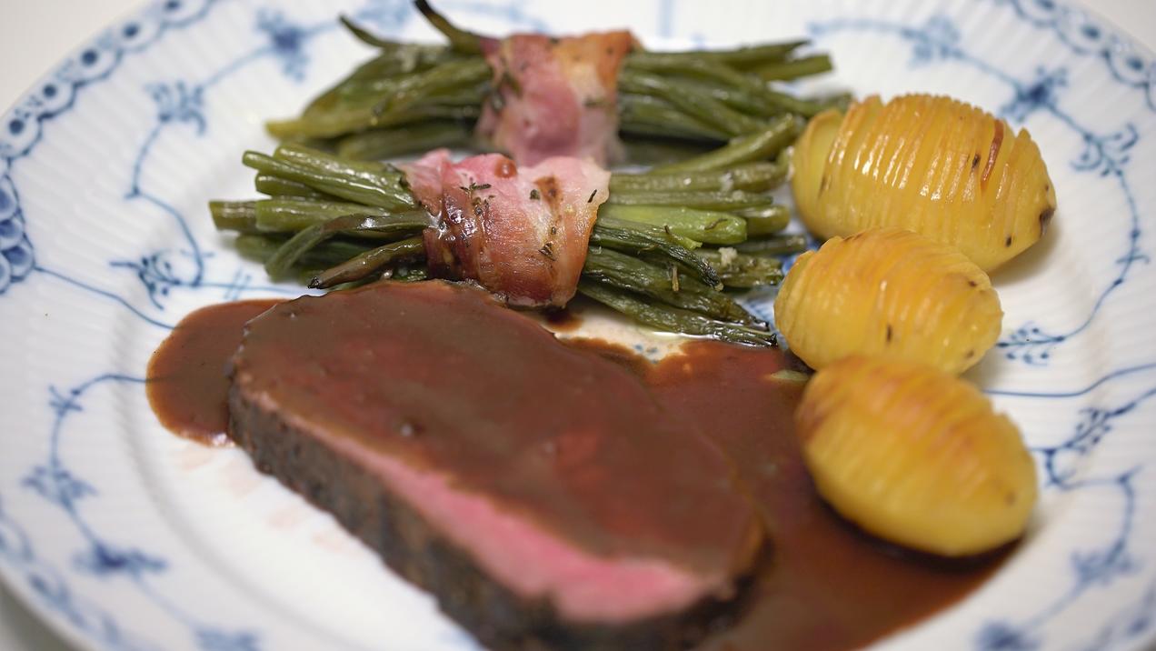 Das perfekte Dinner Rezepte Roastbeef mit Rotweinsauce grünen Bohnen ...
