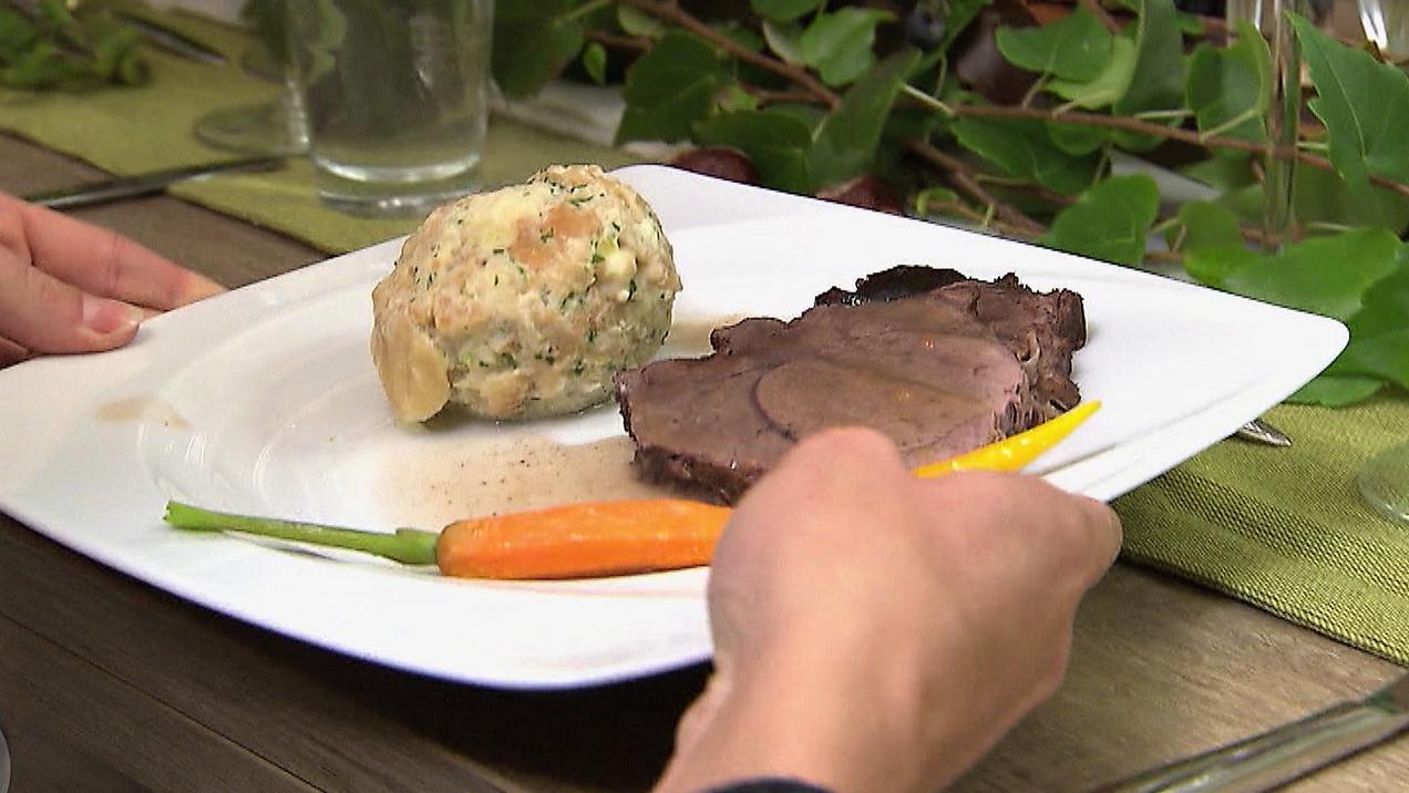 Das perfekte Dinner Rezepte - Frischlingsbraten an Wurzelgemüse und ...