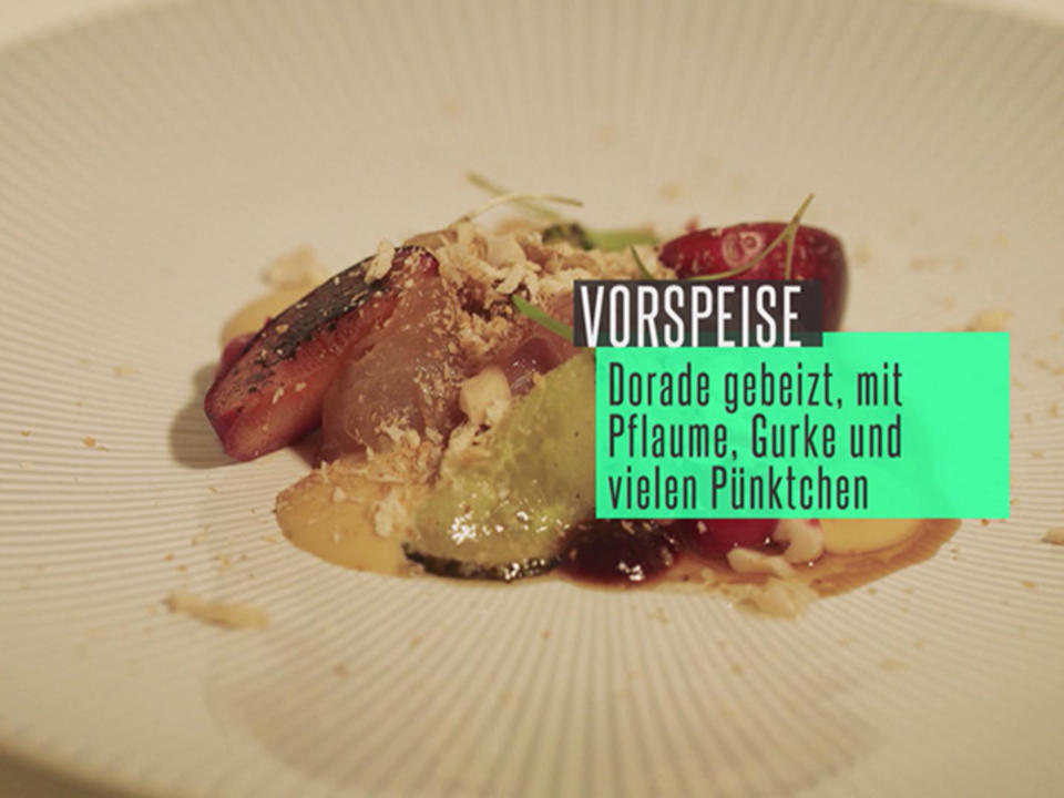 Dorade gebeizt mit Ponzu, Nektarine und Gurke