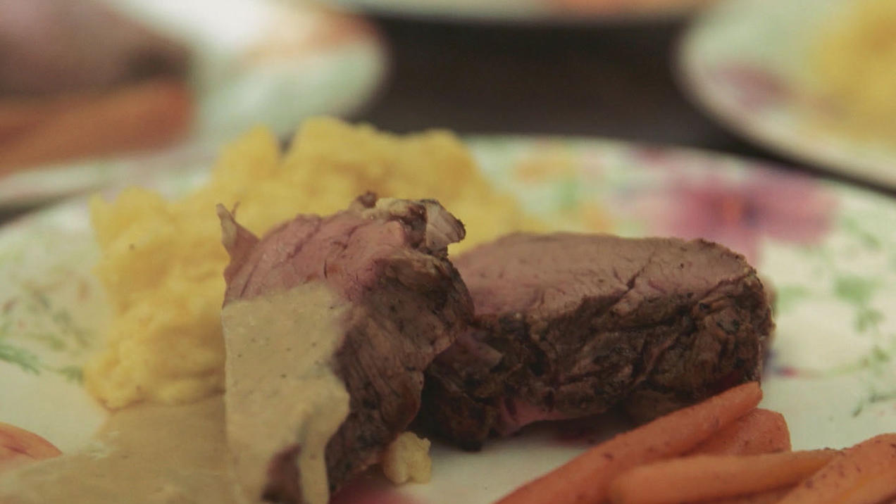 Das perfekte Dinner Rezepte - Kalbsfilet mit Steckrübenpüree ...