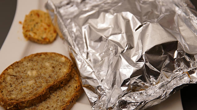 Das perfekte Dinner Rezepte - Auf dem Grill gedämpfte Forellenpäckchen ...