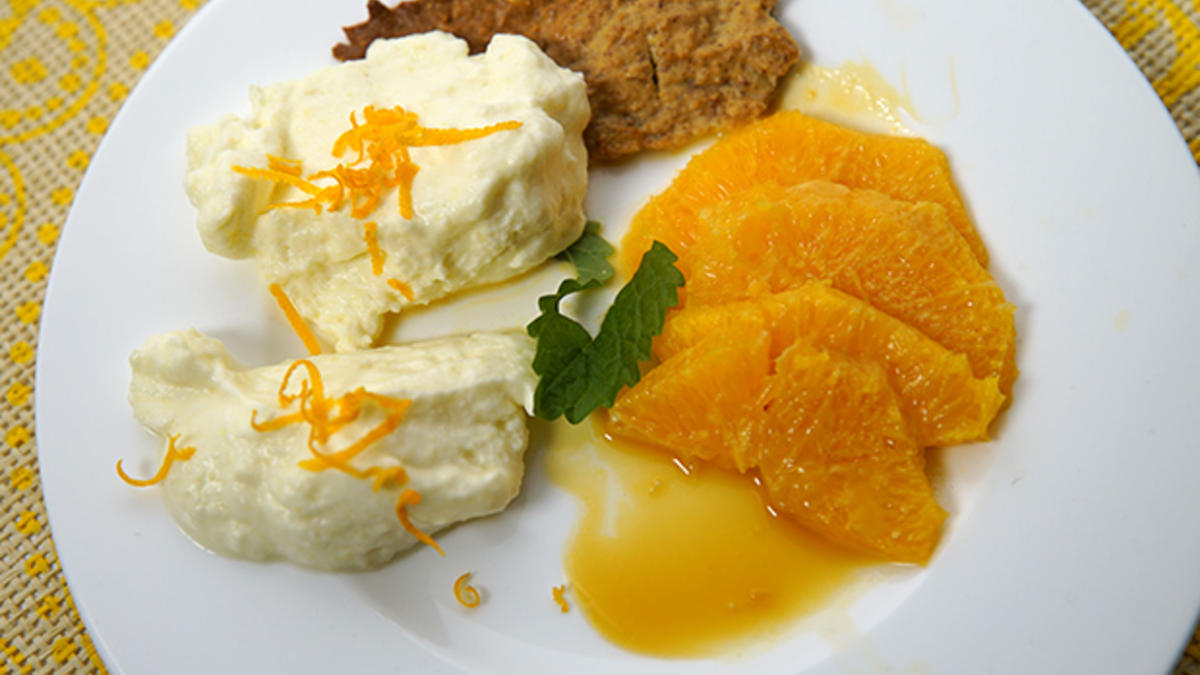 Das perfekte Dinner Rezepte - Zitronencreme auf Mandelcrunch mit ...