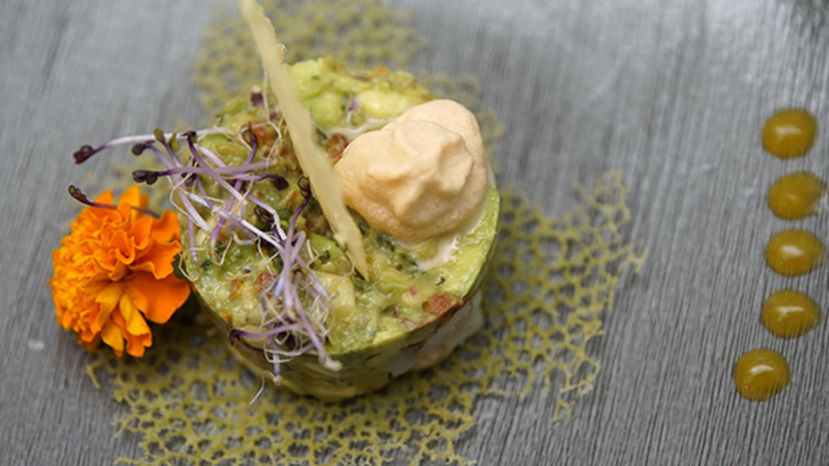 Das perfekte Dinner Rezepte - Shrimpstatar mit Tomatenespuma und ...