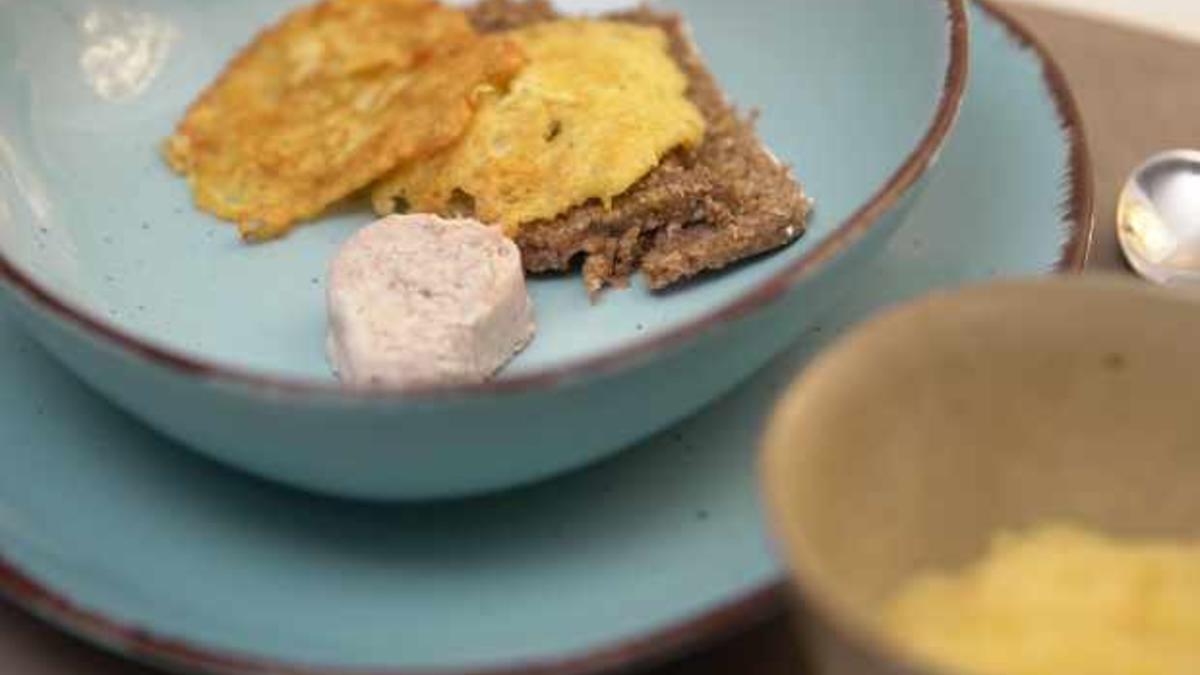 Das perfekte Dinner Rezepte - Reibekuchen süß und herb auf Pumpernickel