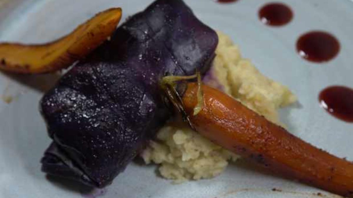 Das perfekte Dinner Rezepte - Kohlroulade mit Sellerie-Kartoffelpüree ...
