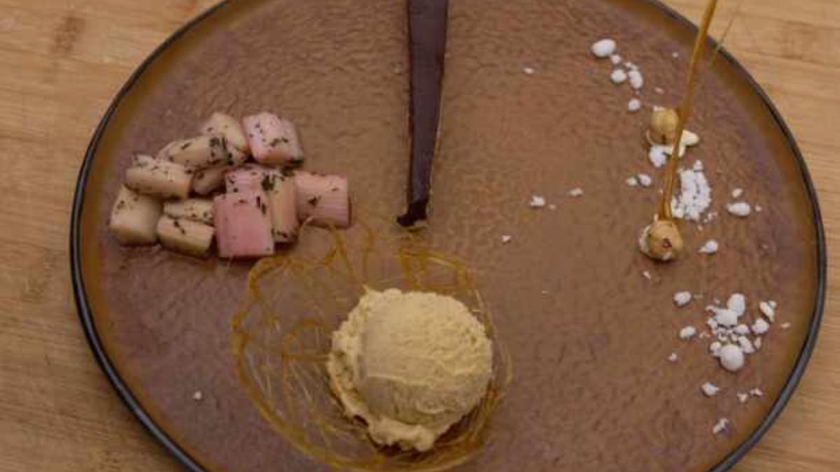 Das perfekte Dinner Rezepte - Ganache-Tarte mit Karamelleis und ...