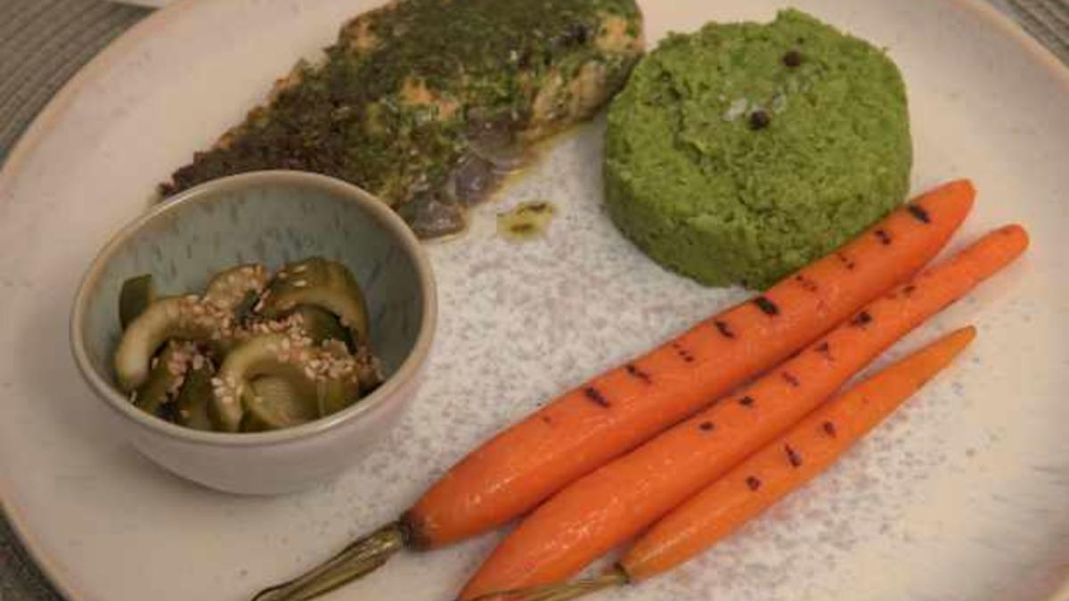 Das perfekte Dinner Rezepte - Lachs mit Petersilie auf Erbsenpüree mit ...