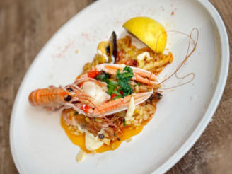 Paella Malagua - Paella mit Meeresfrüchten (Semino Rossi)