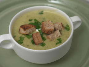 Zucchinicremesuppe
